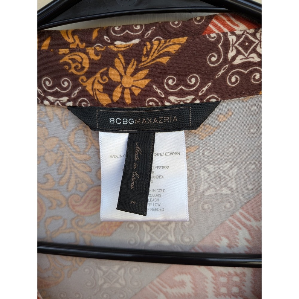 BCBGMAXAZRIA Patchwork Print Long Sleeve Blouse B… - image 3